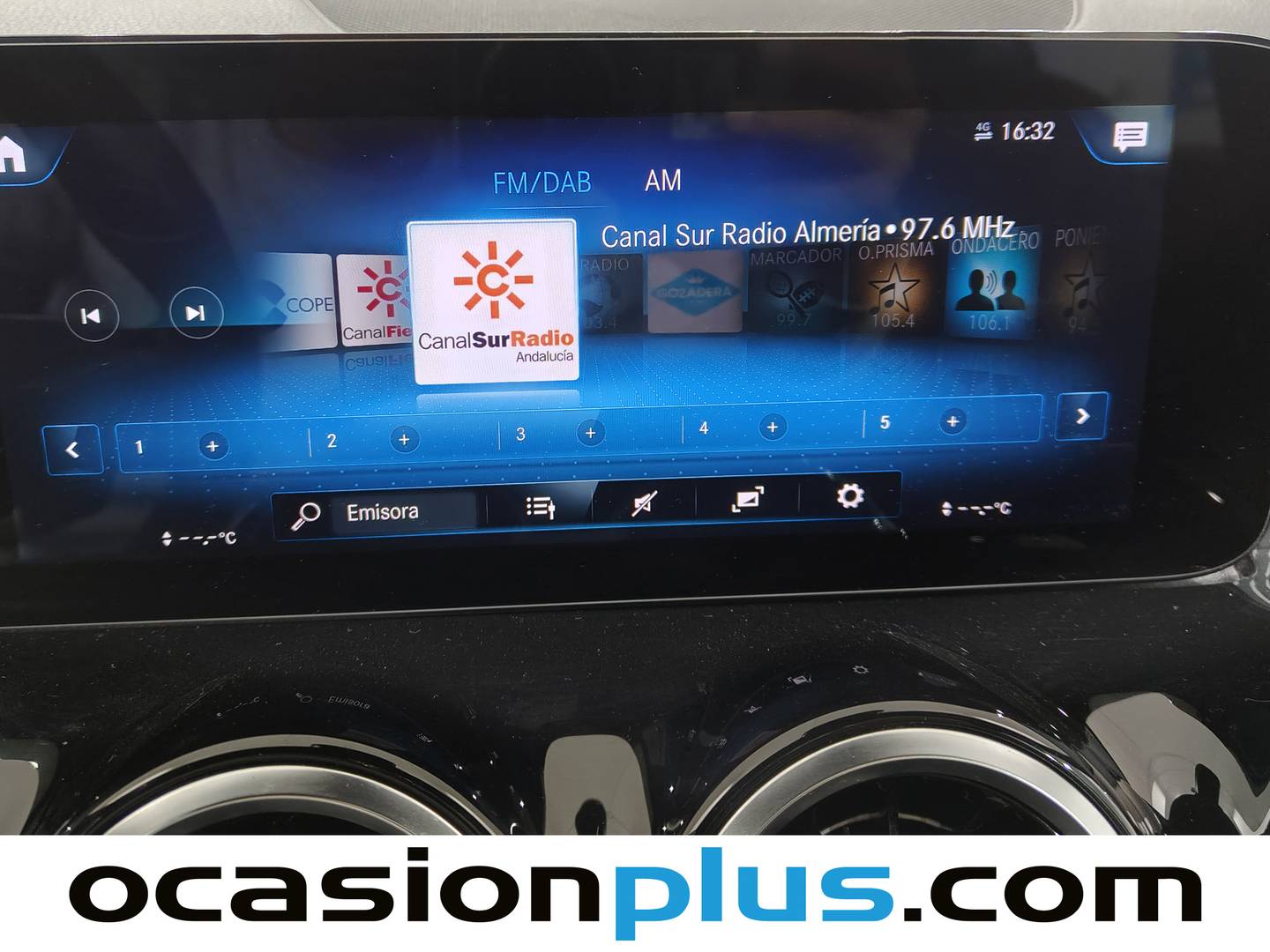 Foto Mercedes GLB Mercedes-Benz GLB 220 D 4Matic DCT (190 CV)