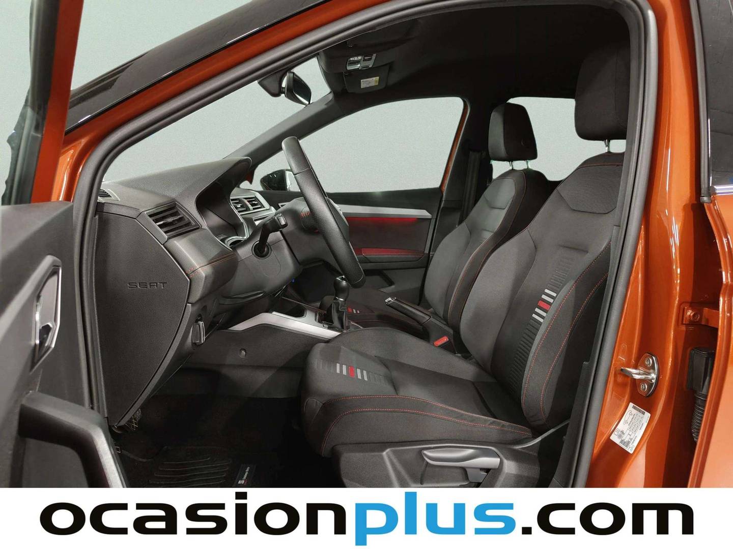 Foto asientos delanteros Seat Arona Seat Arona 1.0 TSI Ecomotive FR Edition (115 CV)