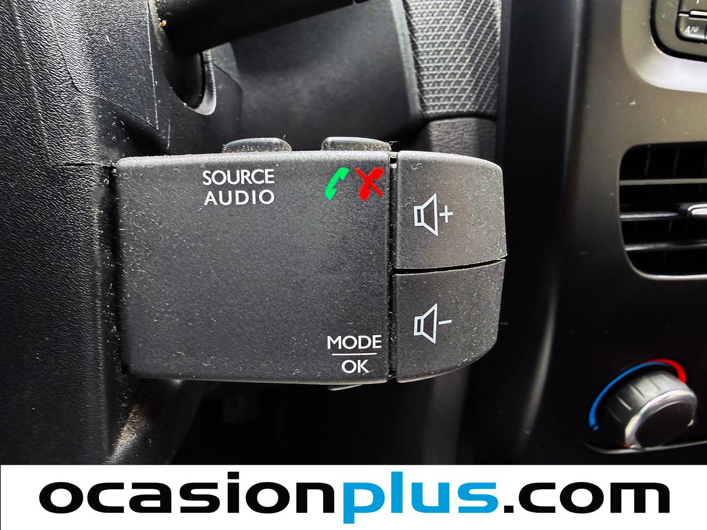 Foto Renault Clio Renault Clio 1.2 16v Authentique (75 CV)