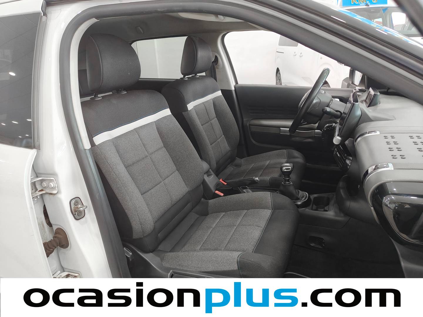 Citroën C4 Cactus Citroën C4 Cactus PureTech 110 S&S Shine (110 CV) manual
