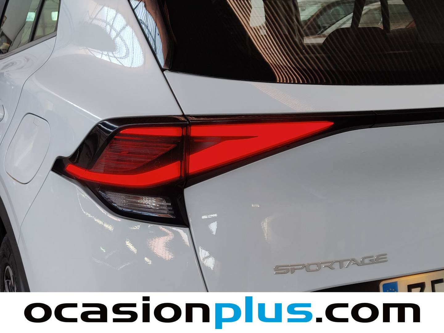 Accesorios del KIA Sportage KIA Sportage 1.6 T-GDi MHEV Drive 4x2 (150 CV)