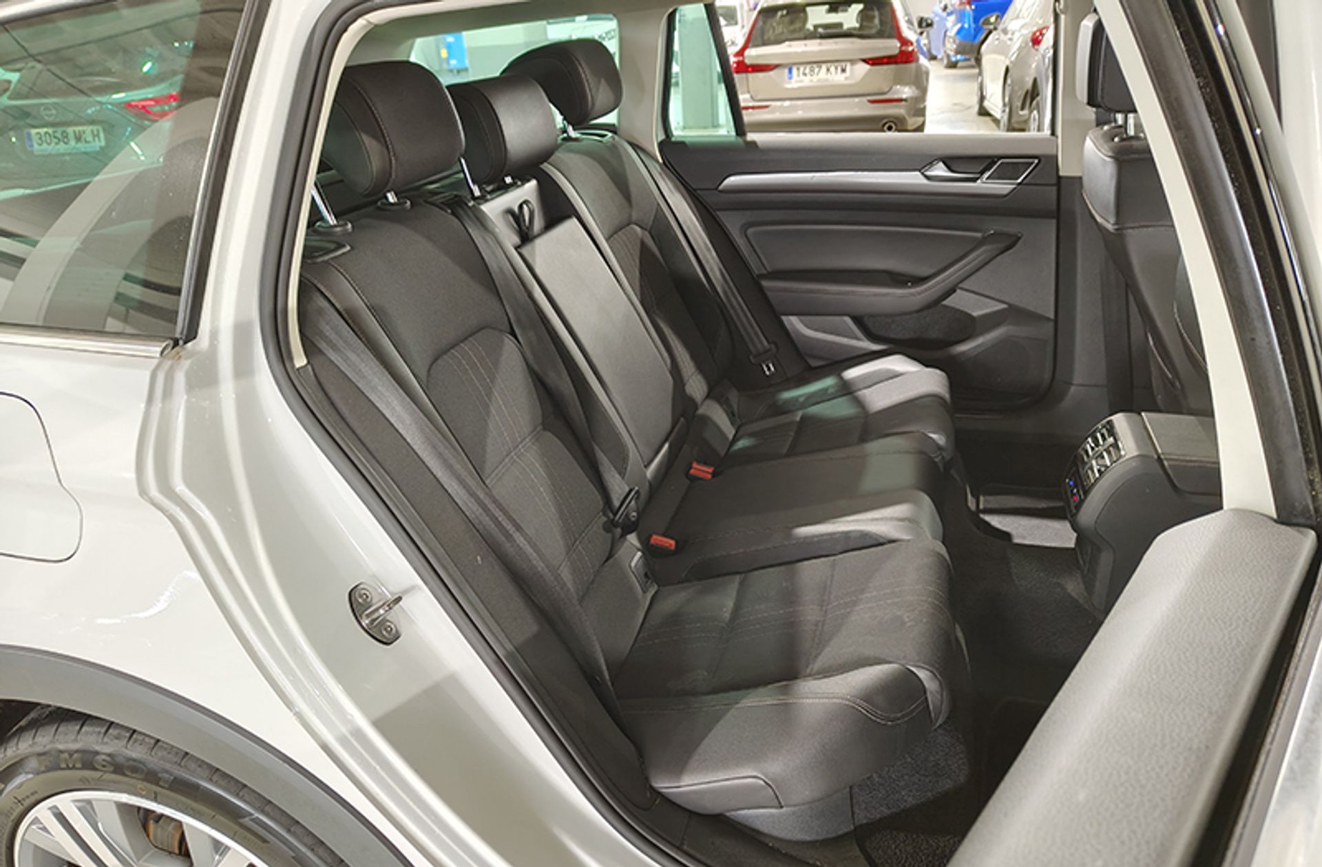 Volkswagen Passat Alltrack 2.0 TDI BMT 4Motion DSG - foto 18