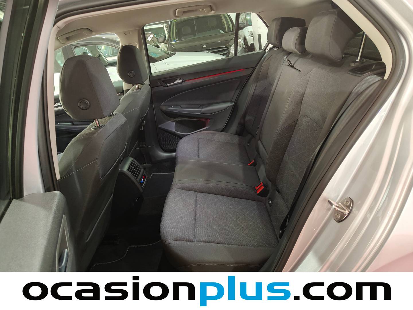 Foto asientos traseros Volkswagen Golf Volkswagen Golf Life 1.0 eTSI (110 CV) DSG