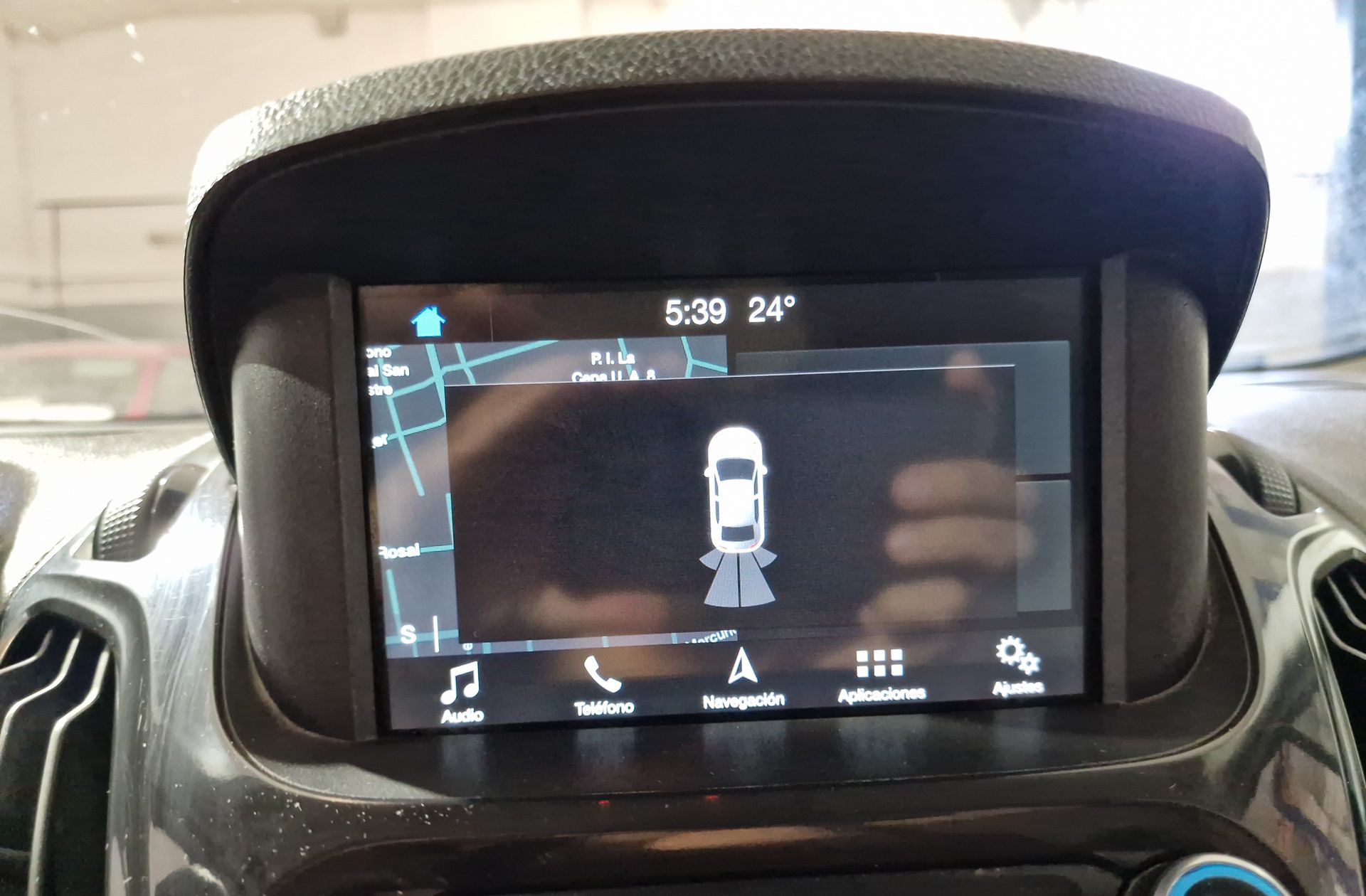 Ford Tourneo Courier 1.0 EcoBoost Titanium - foto 11