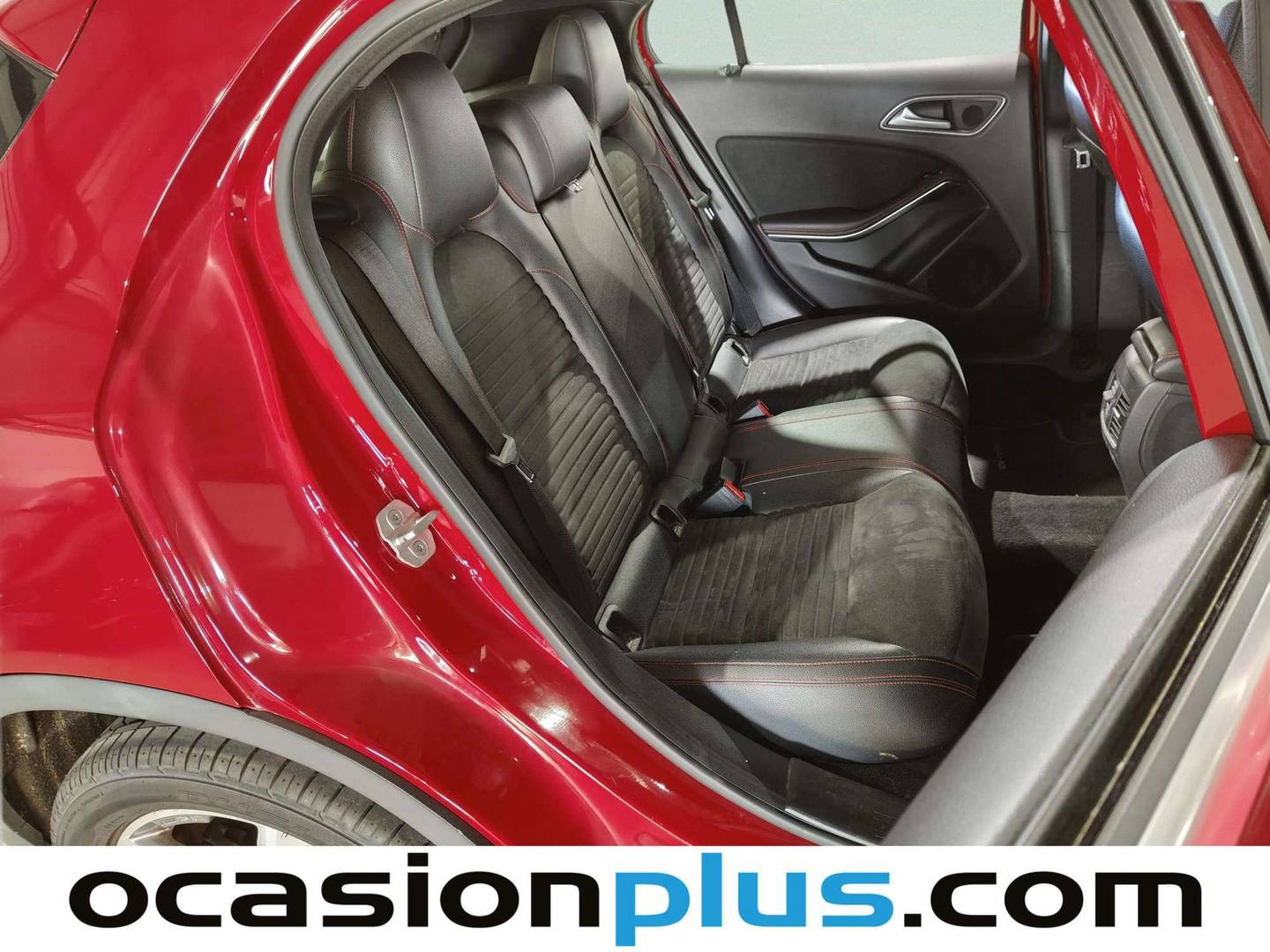 Foto Mercedes GLA Mercedes-Benz GLA GLA 200 d AMG Line (136 CV)