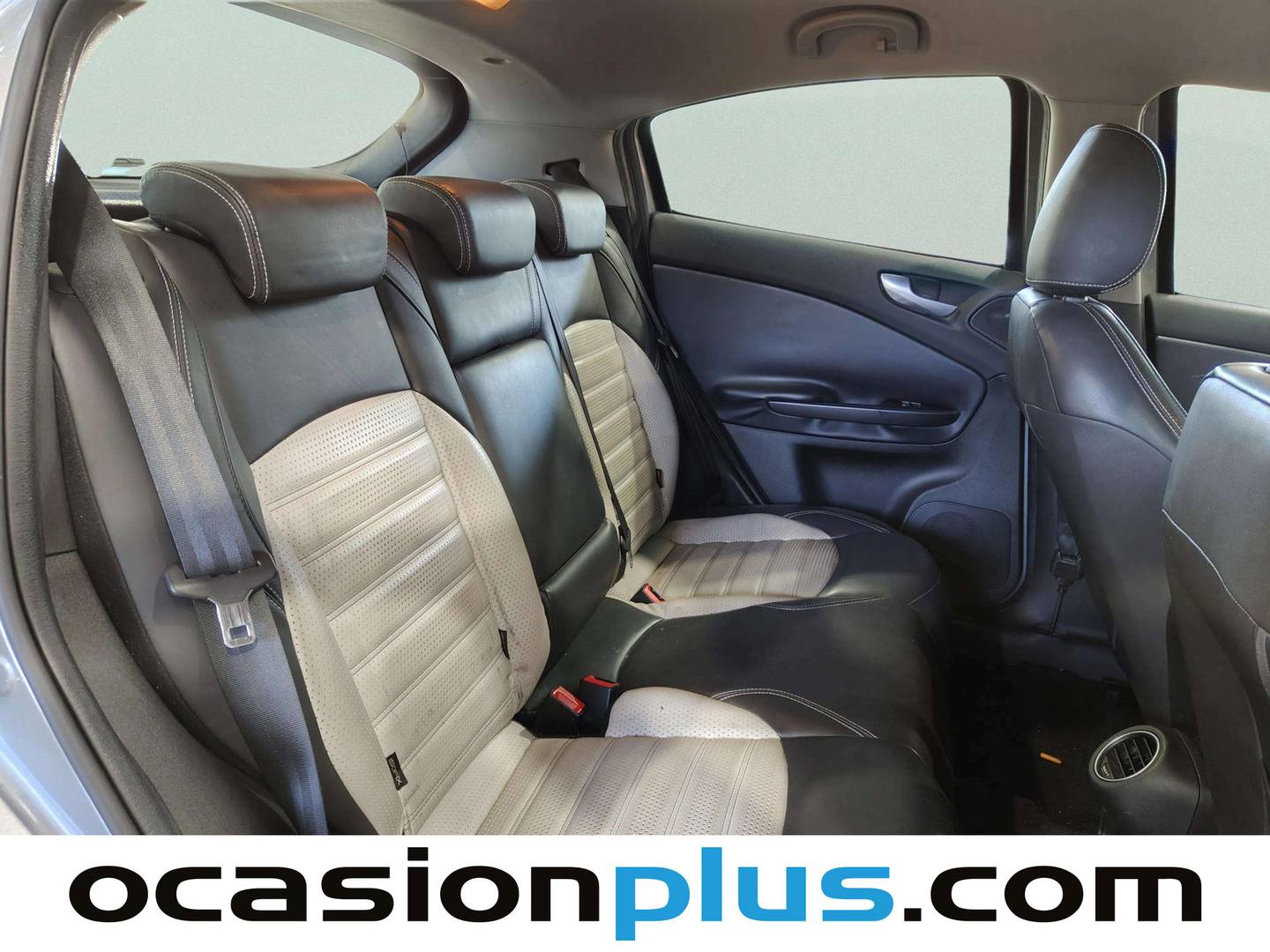 Foto Alfa Romeo Giulietta Alfa Romeo Giulietta 1.6 JTDm Collezione (120 CV)