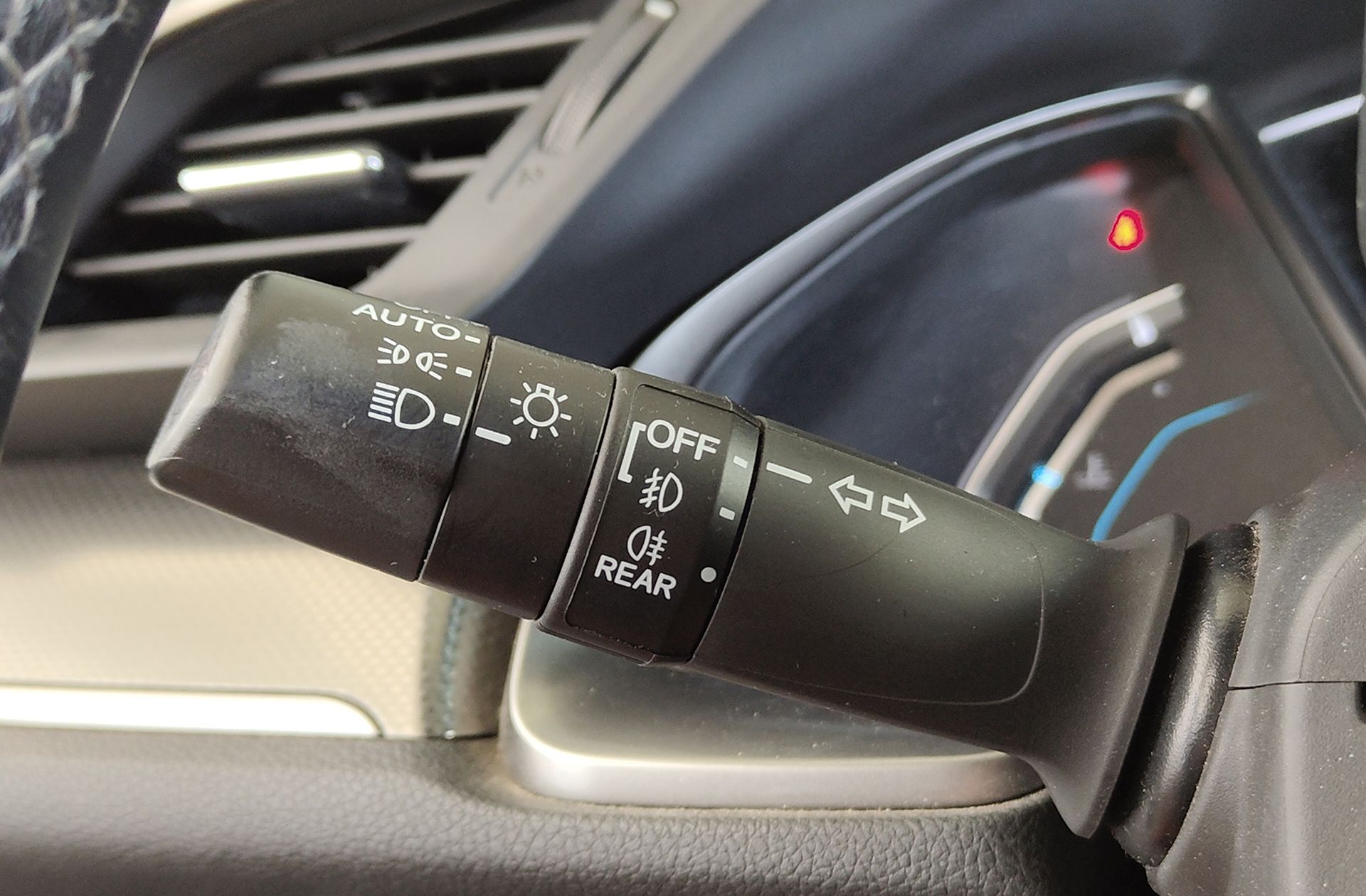 Honda Civic 1.0 I-VTEC Turbo Elegance Navi - foto 26
