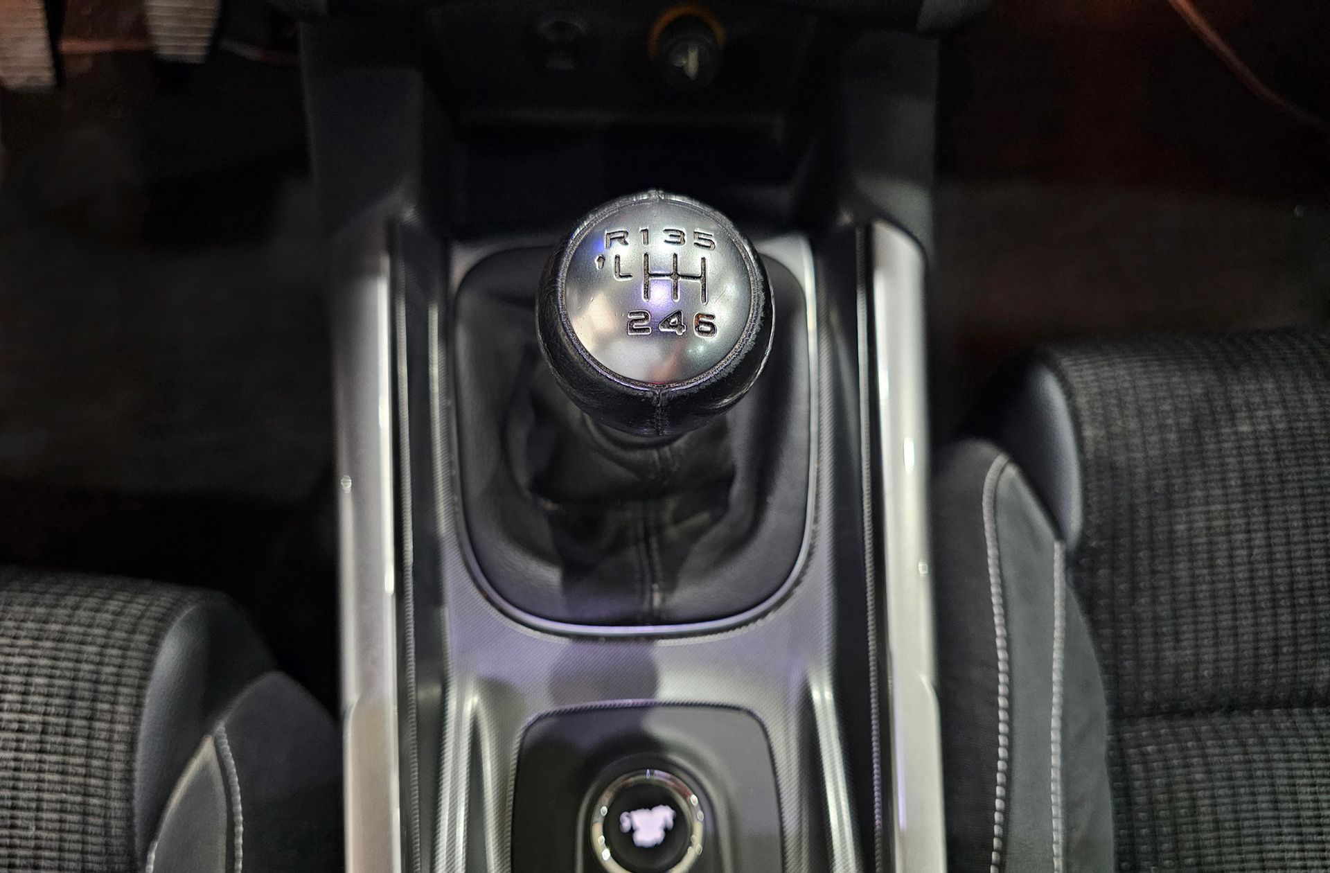 Citroën C4 BlueHDi 120 Shine - foto 5