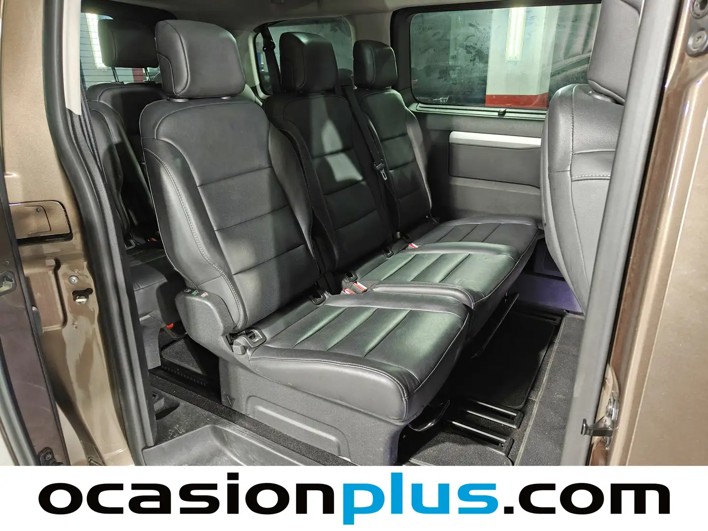 Foto Peugeot Traveller Peugeot Traveller 2.0 BlueHDi Allure 128KW Standard EAT6 (180 CV) 8 Plazas