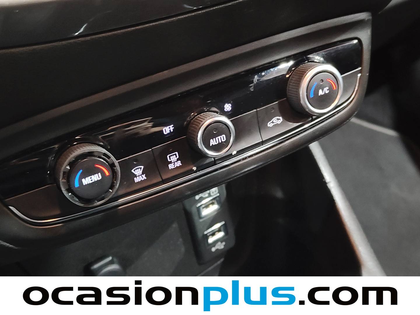 Foto Opel Crossland X Opel Crossland X 1.2 Turbo S&S ecoTEC Excellence (110 CV)