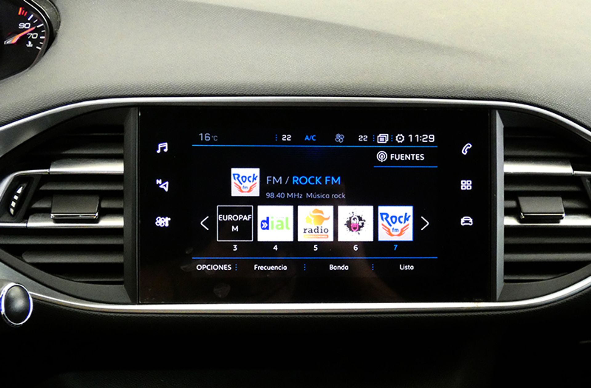 Peugeot 308 SW PureTech 130 GT Line EAT8 - foto 38