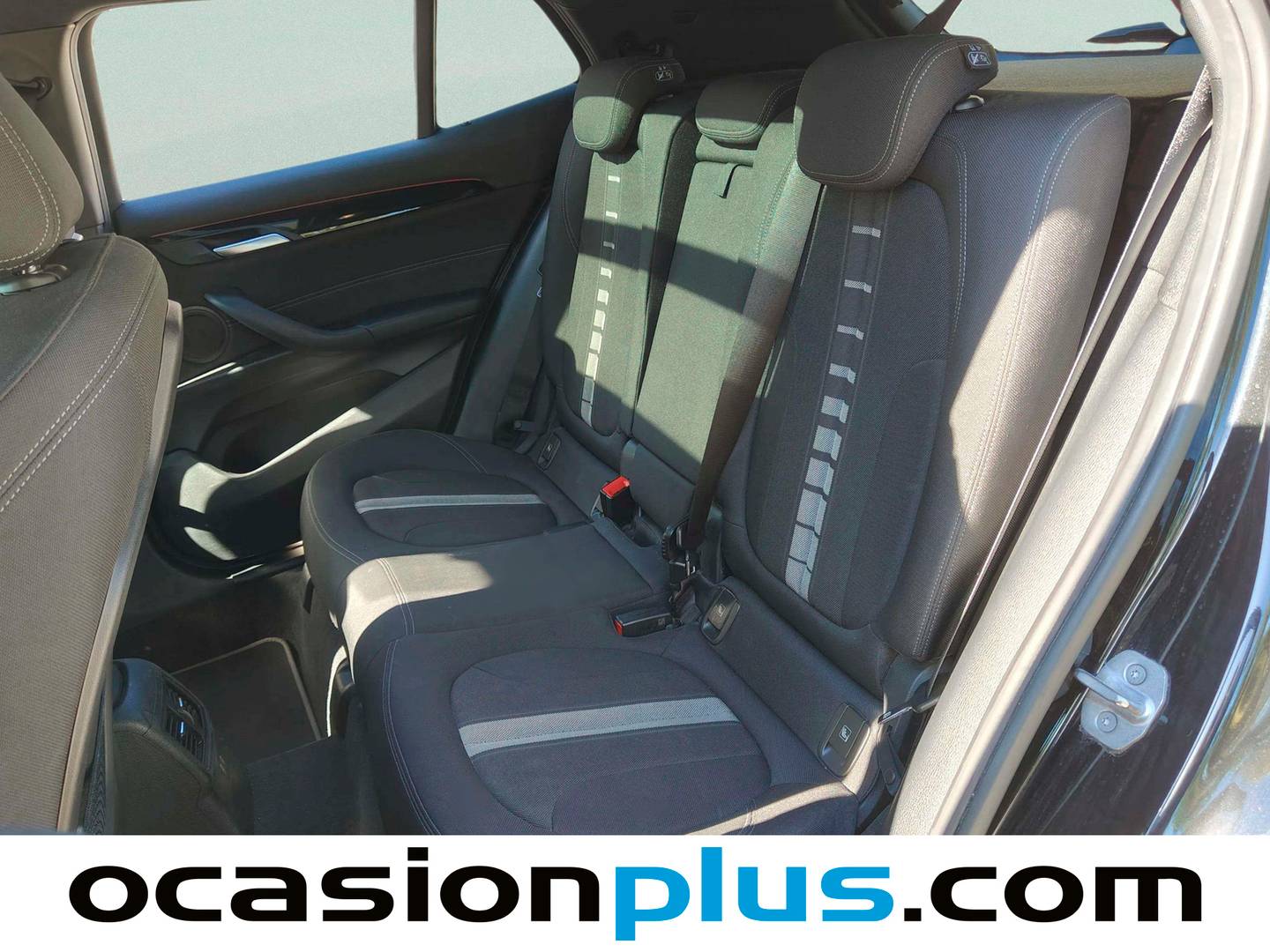 Foto asientos traseros BMW X2 BMW X2 sDrive18i (136 CV)