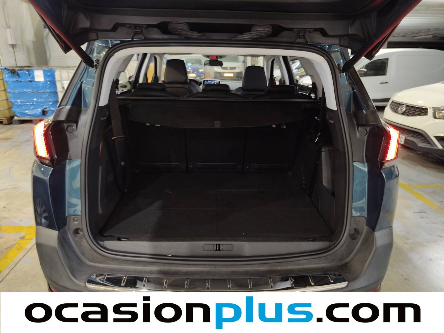 Fotos maletero Peugeot 5008 Peugeot 5008 PureTech 130 S&S Allure (130 CV) EAT8 7 Plazas