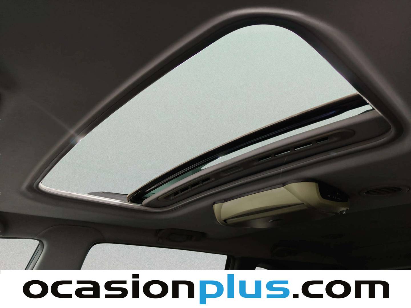 Extras del SsangYong Rodius SsangYong Rodius 2.0 e-Xdi Limited (155 CV) 7 Plazas