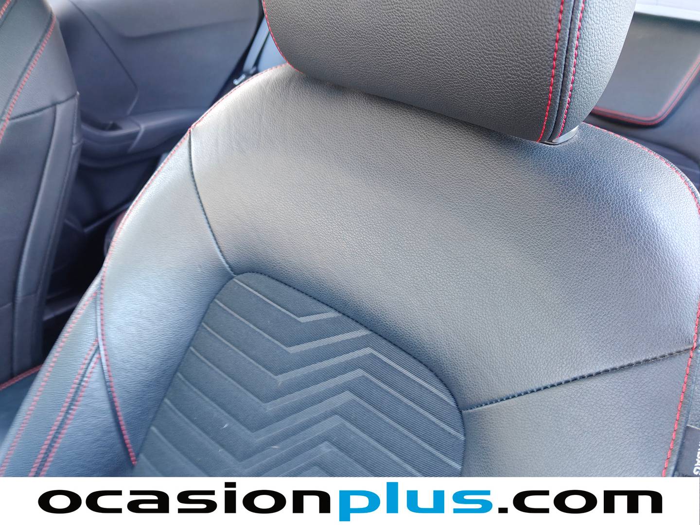 Extras y acabados del Ford Puma Ford Puma 1.0 EcoBoost MHEV ST-Line X (125 CV)