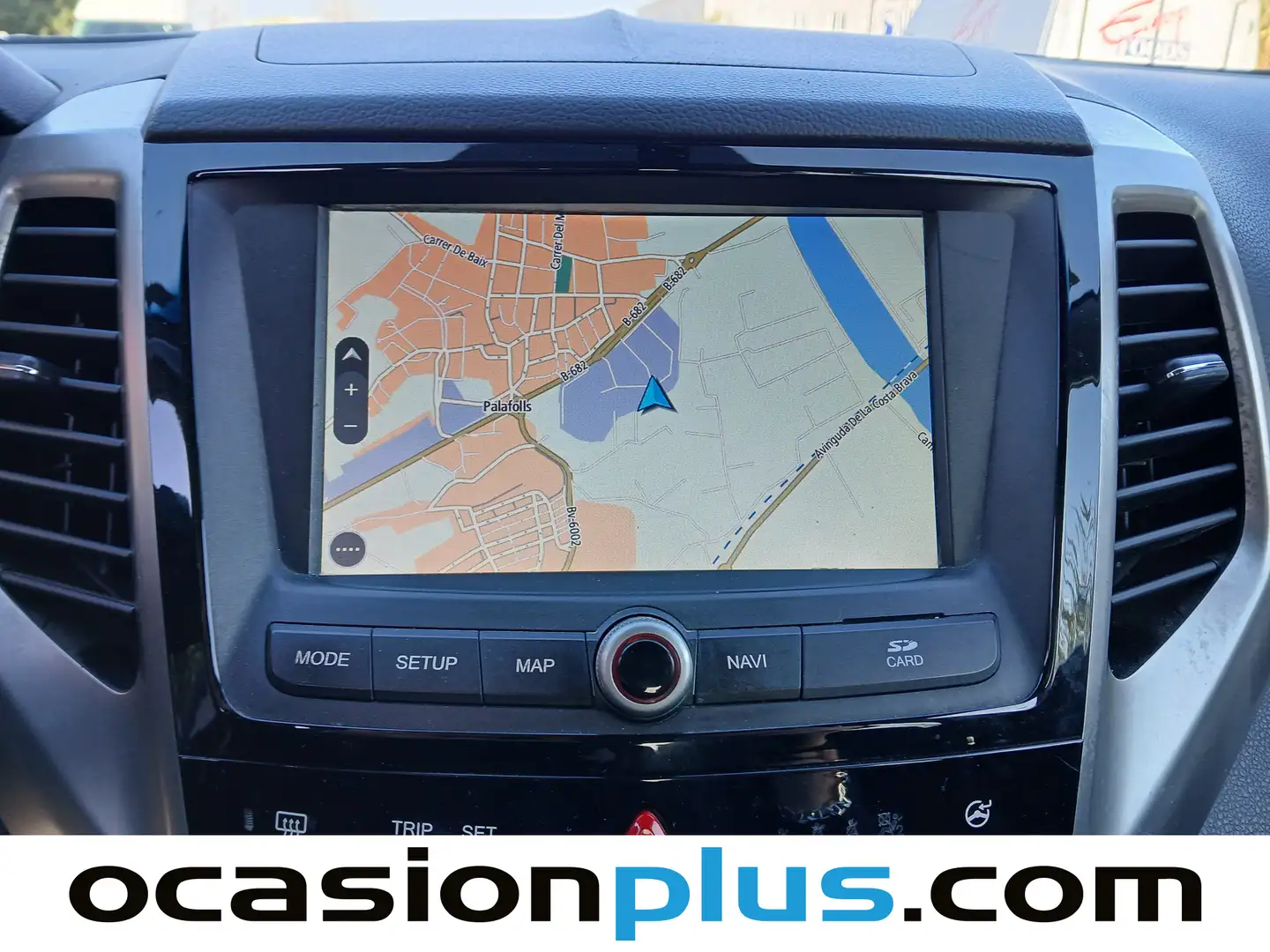 Foto SsangYong Tivoli Ssangyong Tivoli D16T Limited 4x2 (115 CV)