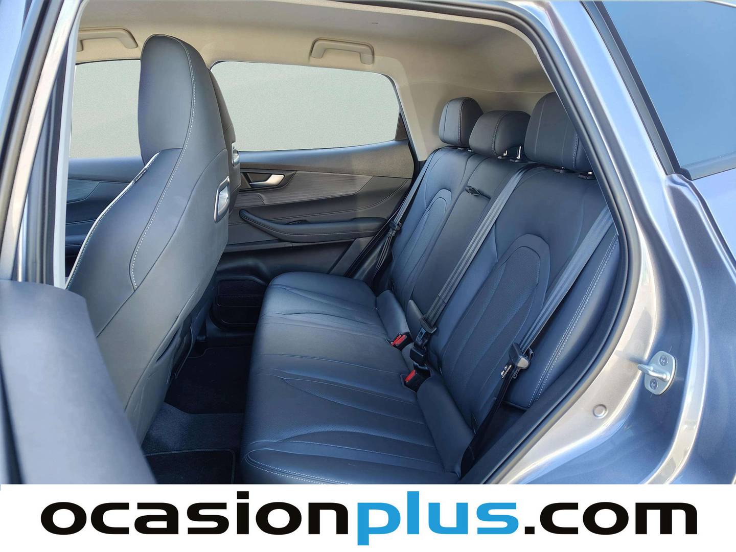 Foto asientos traseros EBRO S400 EBRO S400 1.5 DHE HEV Excellence CVT (211 CV)