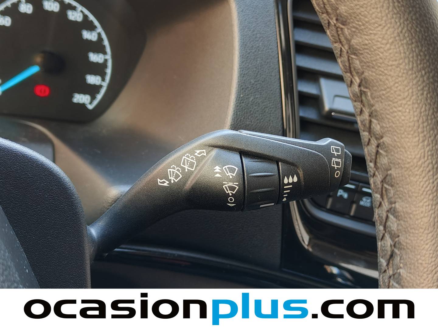 Foto Ford Tourneo Custom Ford Tourneo Custom 2.0 EcoBlue L1 Trend (130 CV) 8 Plazas