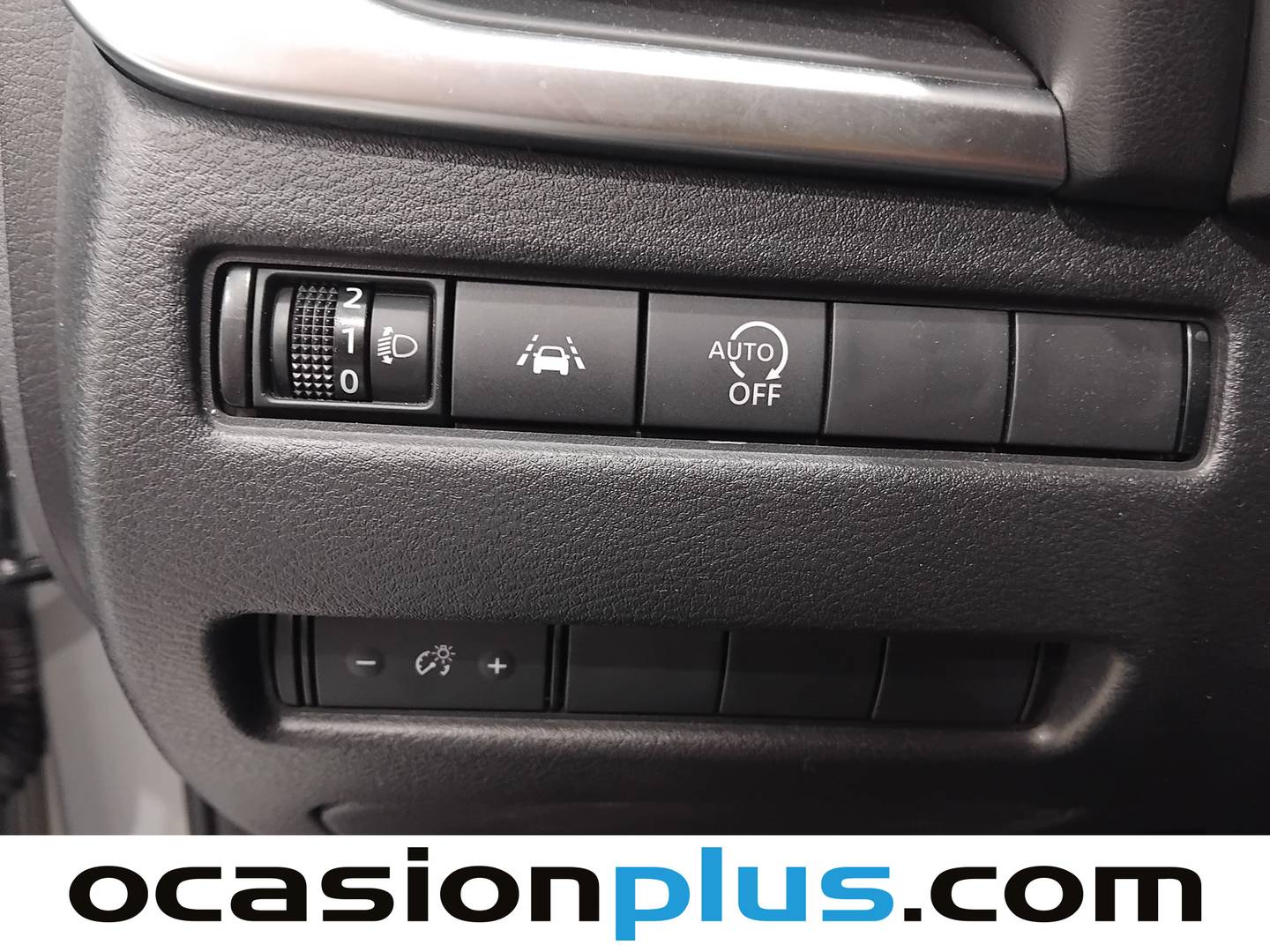 Accesorios del Nissan QASHQAI Nissan Qashqai DIG-T 158 mHEV Acenta Xtronic (158 CV)