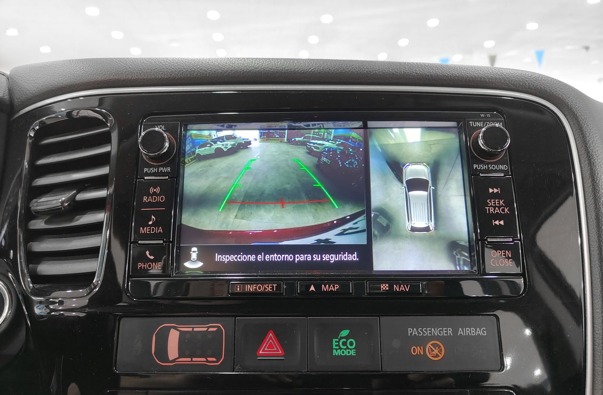 Mitsubishi Outlander 2.0 PHEV Kaiteki 4WD - foto 8