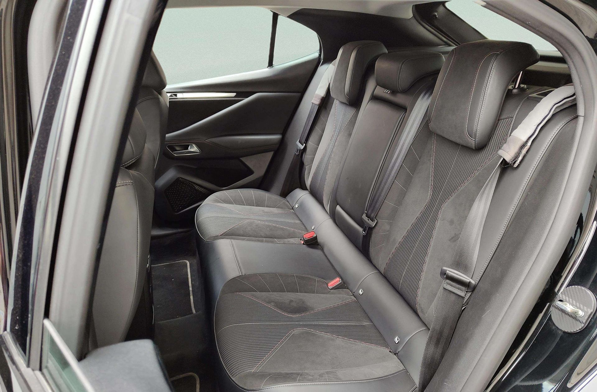 DS 4 PureTech 130 Performance Line - foto 12