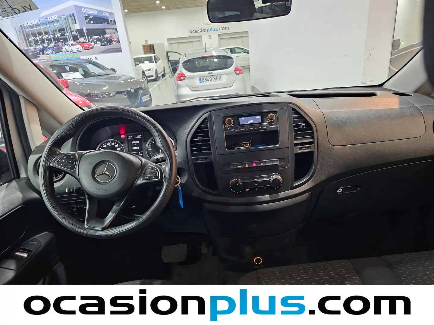 Foto Mercedes Vito Mercedes-Benz Vito 114 CDI Tourer Pro Larga AT (136 CV) 9 PLAZAS