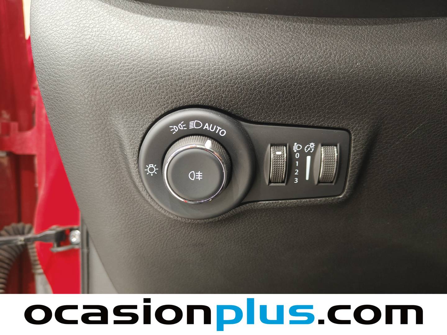 Foto Jeep Compass Jeep Compass 1.3 Gse Night Eagle FWD MT (130 CV)