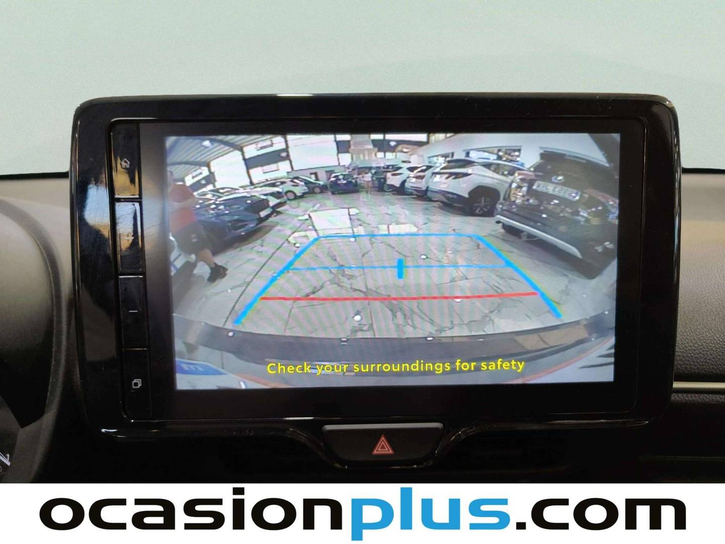 Extras y acabados del Toyota Yaris Toyota Yaris 120H Active Plus (116 CV)