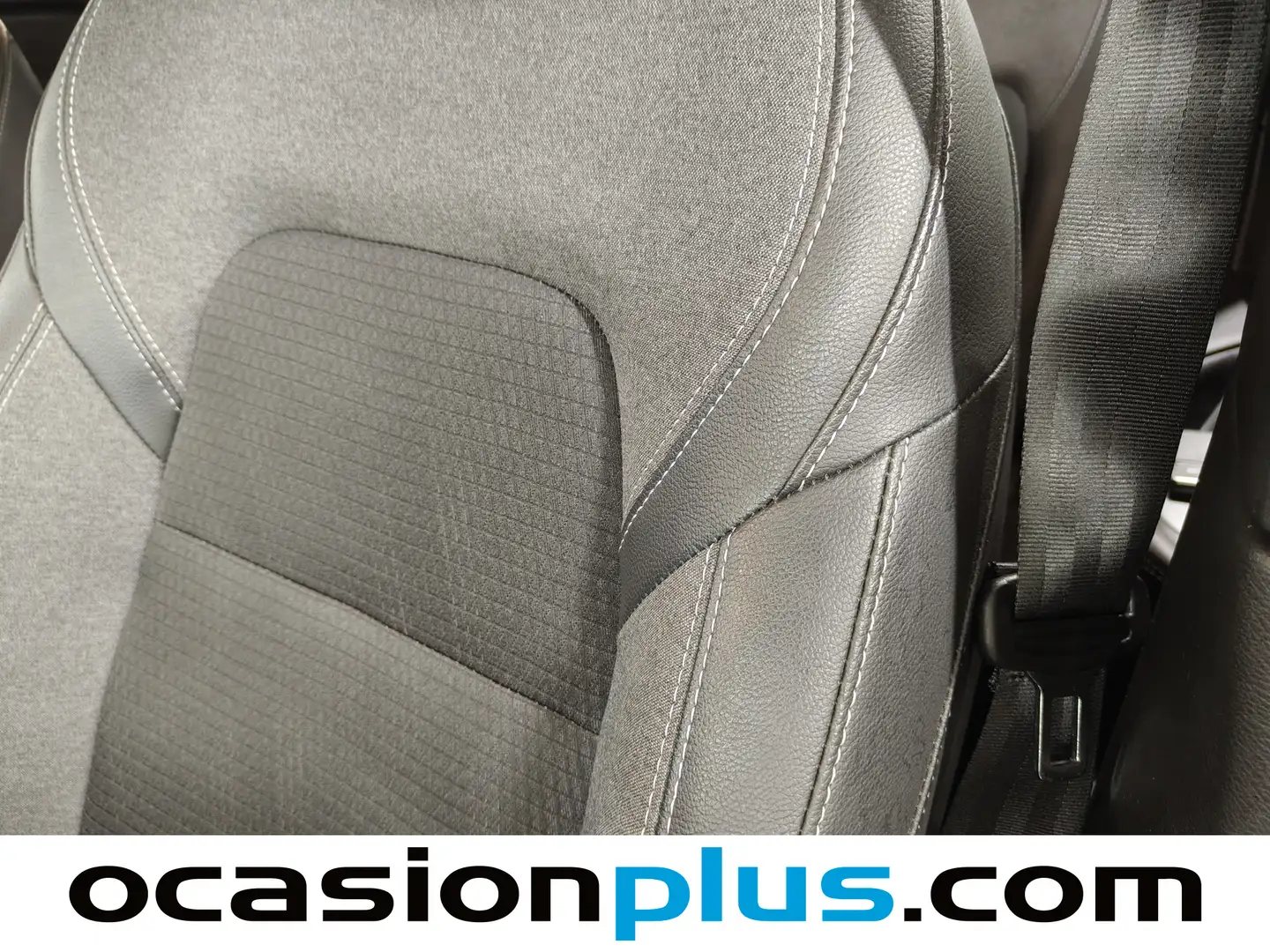 Foto Nissan QASHQAI Nissan Qashqai 140 mHEV N-Connecta 4x2 (140 CV)