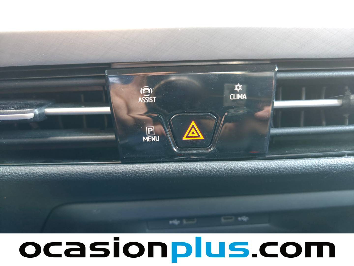 Volkswagen Golf Volkswagen Golf Life 1.0 eTSI (110 CV) DSG automático