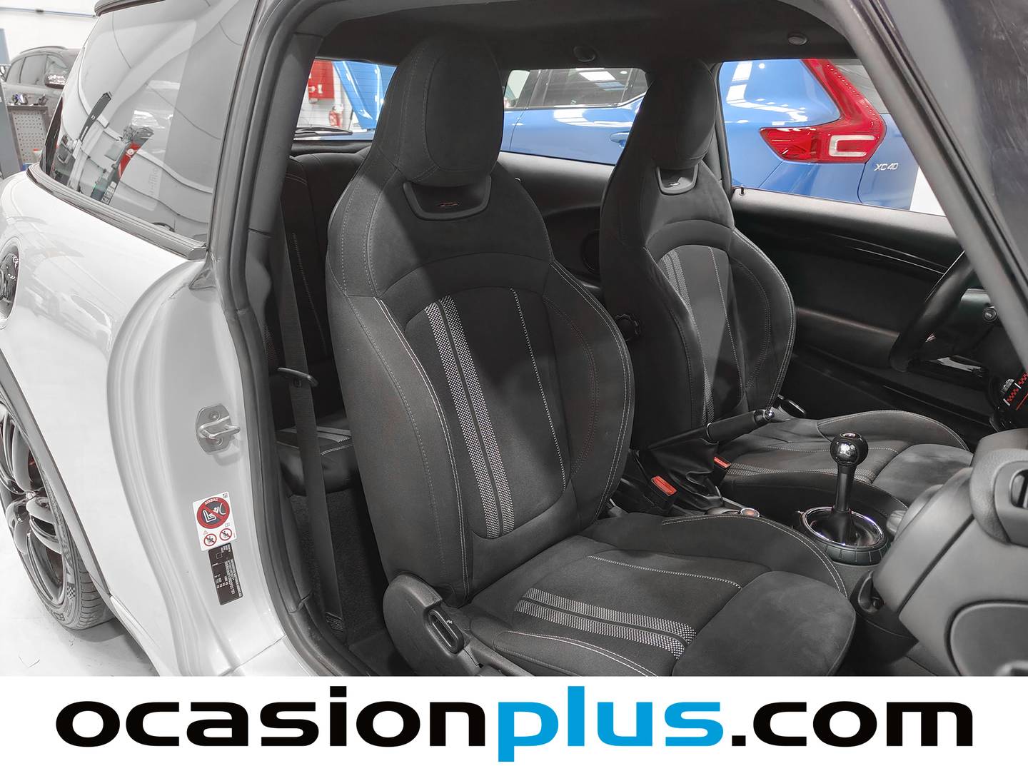 Foto Mini MINI MINI MINI 3 Puertas John Cooper Works  (231 CV)