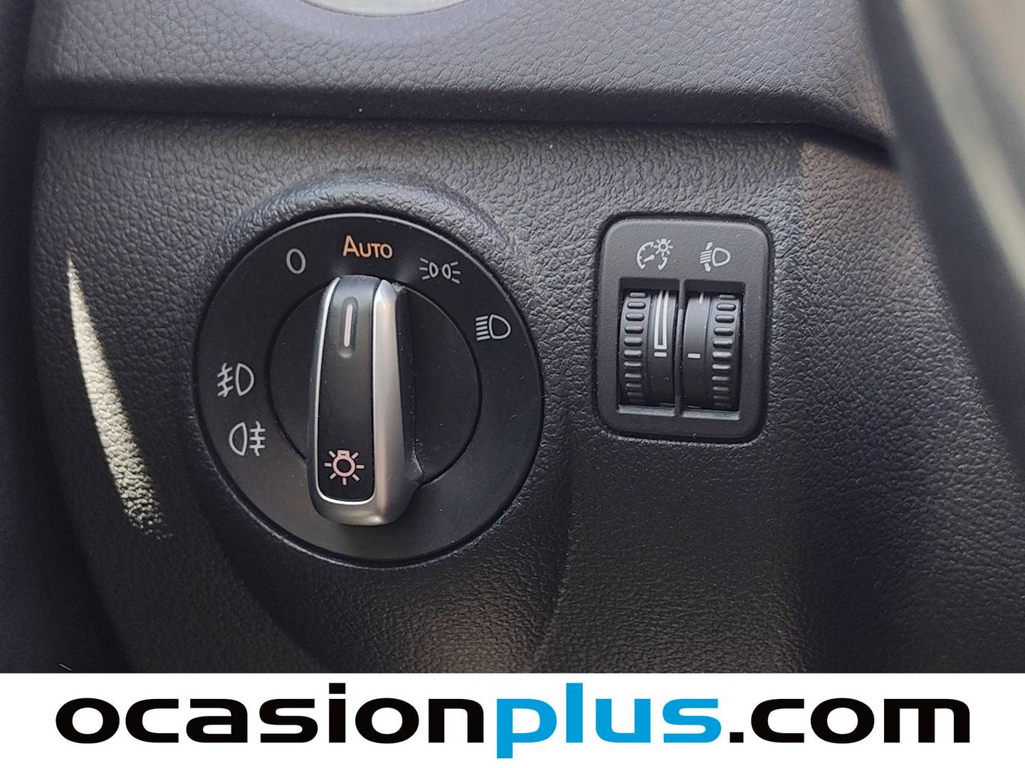 Extras del Volkswagen Tiguan Volkswagen Tiguan T1 2.0 TDI BMT 4x2 (110 CV)