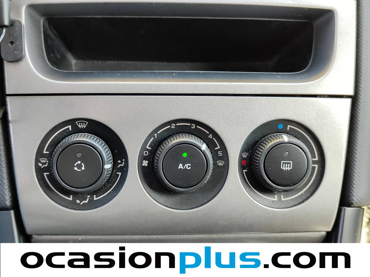 Acabados Peugeot 308 Peugeot 308 1.6 HDI Confort (110 CV)
