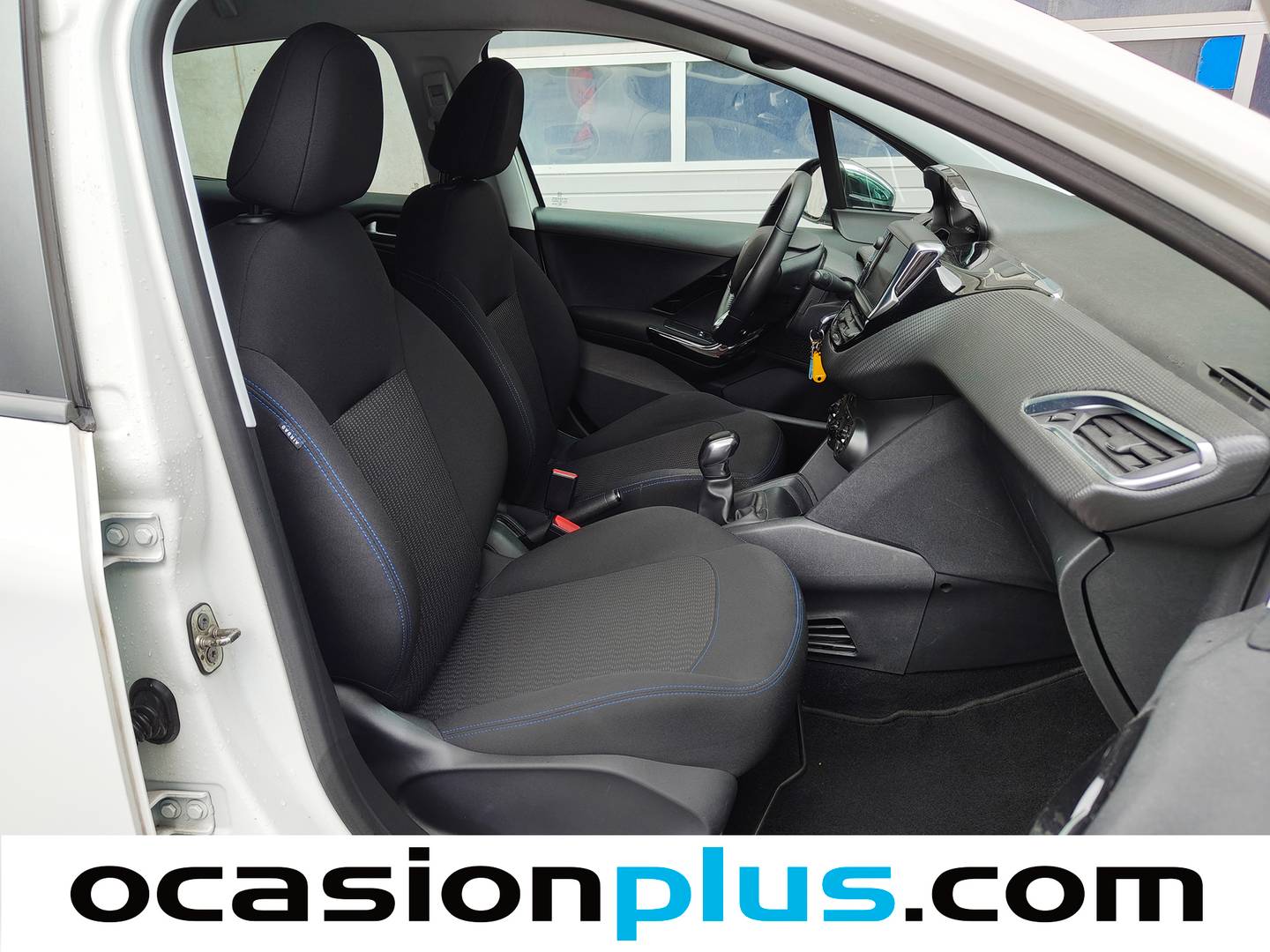 Peugeot 208 Peugeot 208 PureTech Signature (82 CV) km 0