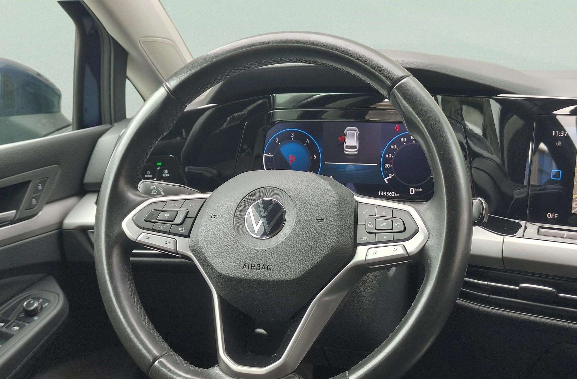Volkswagen Golf Variant Life 2.0 TDI DSG - foto 24