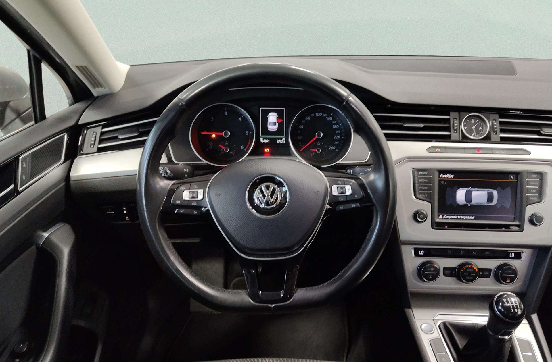 Volkswagen Passat Advance 1.6 TDI BMT - foto 25