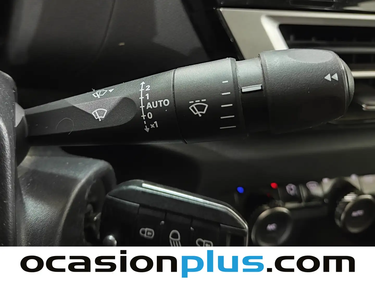 Foto Citroën C4 Citroen C4 BlueHDi 110 S&S Feel (110 CV)