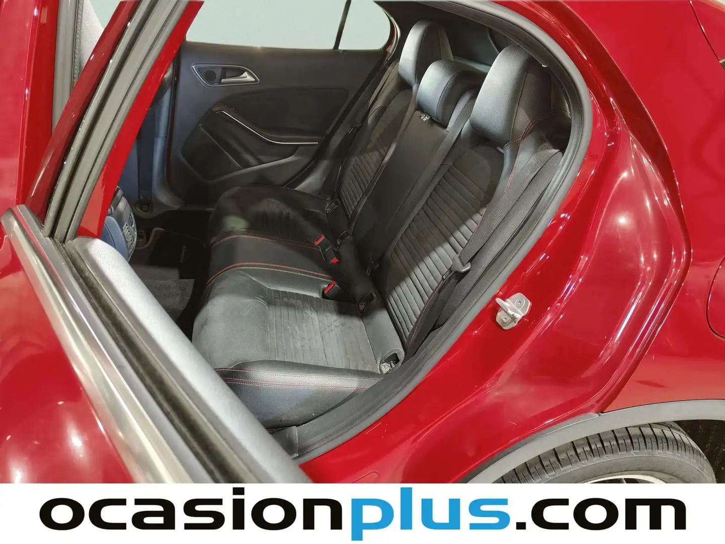 Foto Mercedes GLA Mercedes-Benz GLA GLA 200 d AMG Line (136 CV)