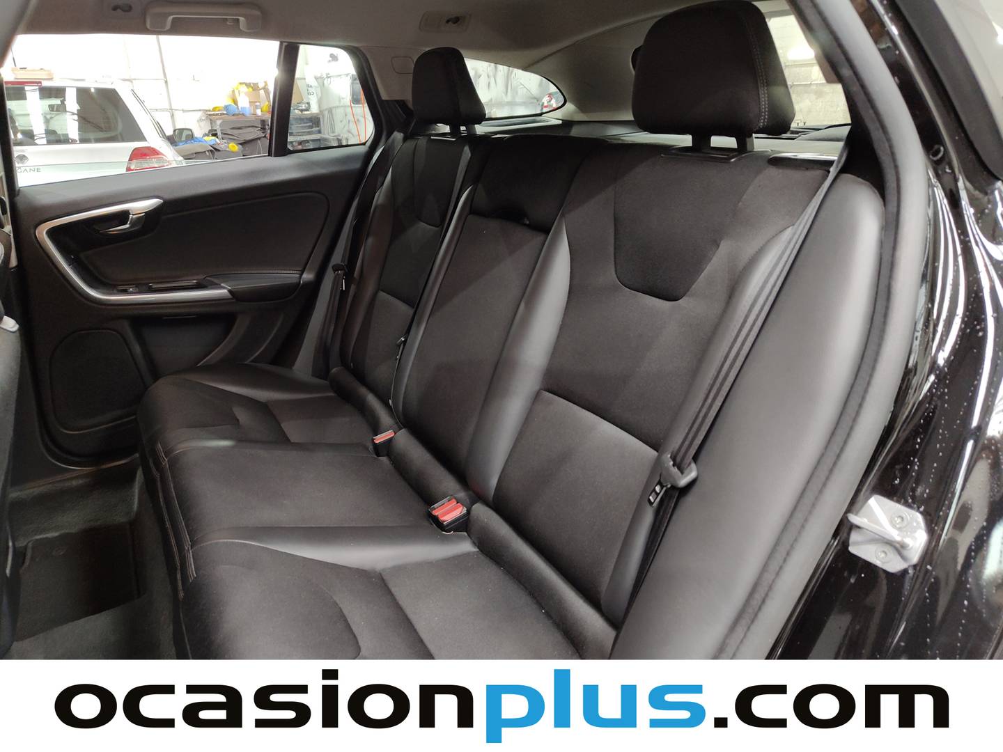 Foto asientos traseros Volvo V60 Volvo V60 D3 Momentum (150 CV)