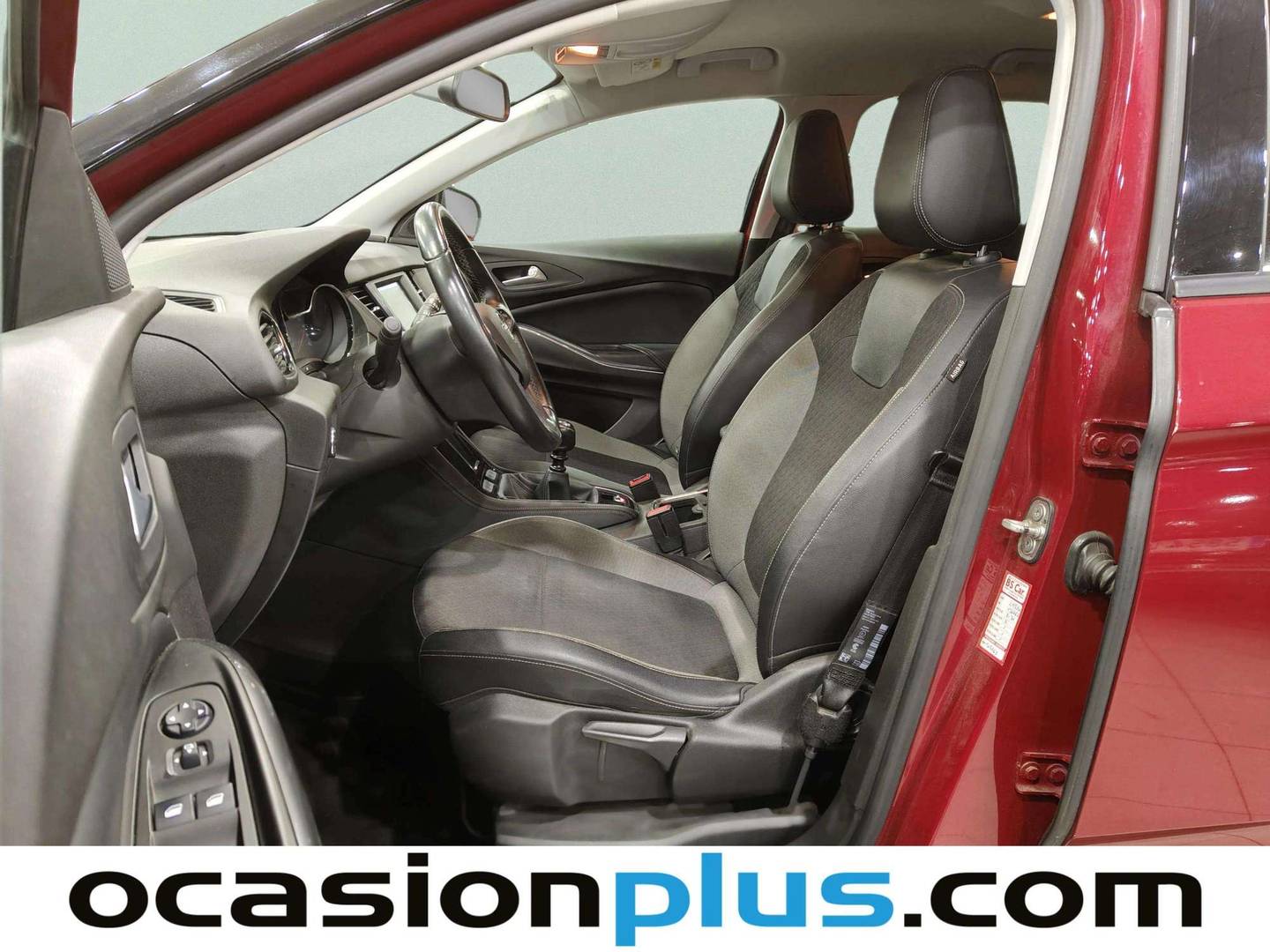 Foto asientos delanteros Opel Grandland X Opel Grandland X 1.6 CDTi S&S Excellence (120 CV)