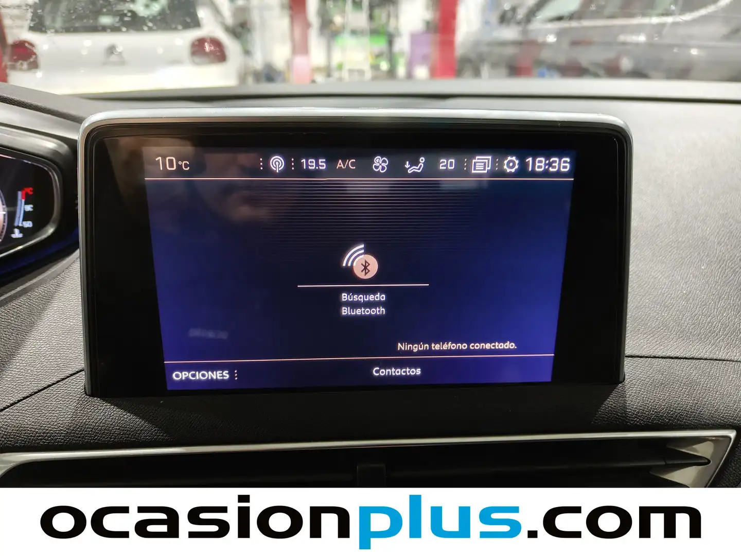 Foto Peugeot 3008 Peugeot 3008 BlueHDI 180 S&S GT Line EAT8 (180 CV)