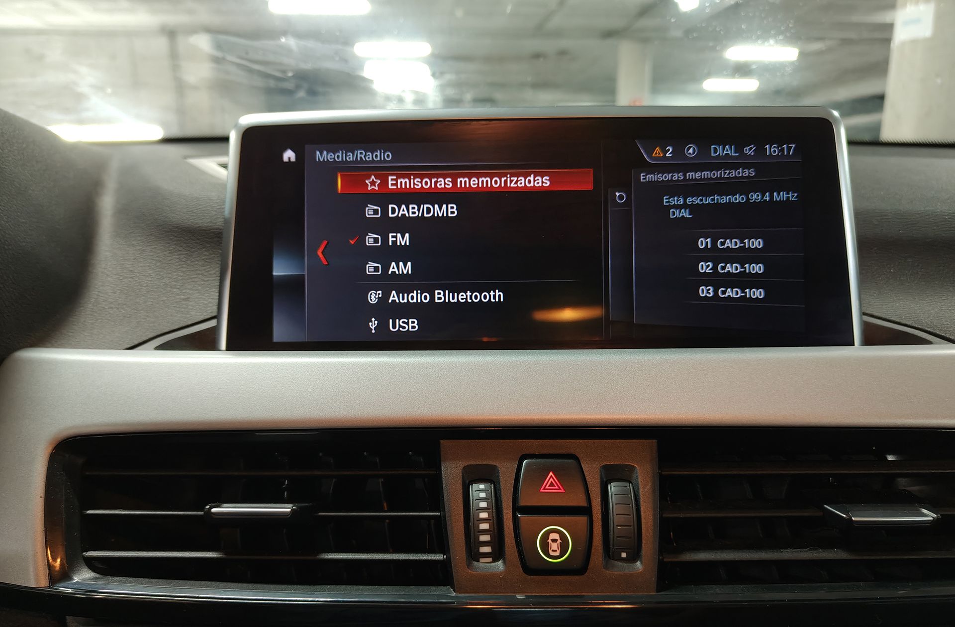 BMW X1 sDrive18d - foto 31