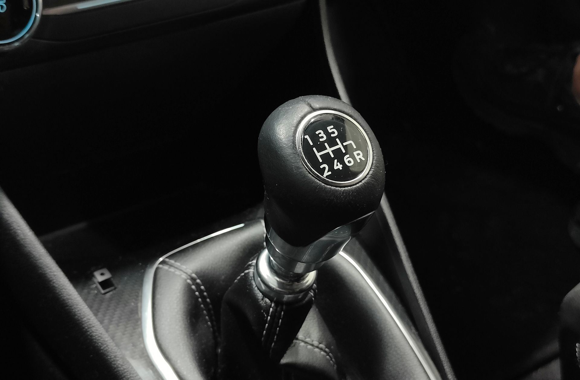 Ford Fiesta 1.0 EcoBoost Active - foto 5