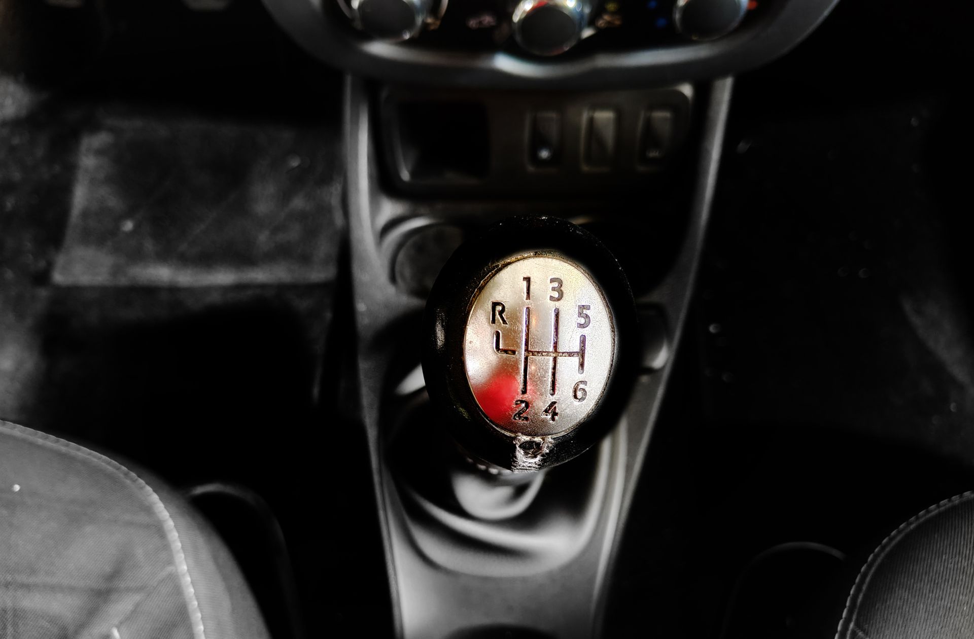Dacia Duster Laureate dCi - foto 5