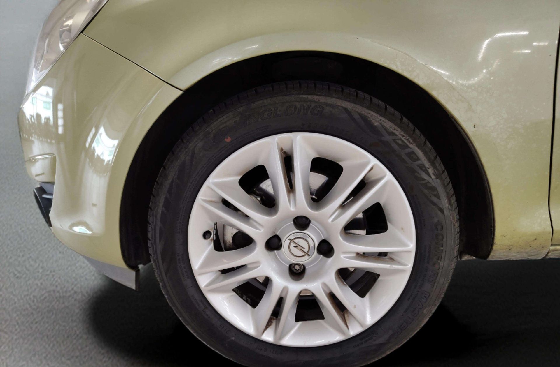 Opel Corsa 1.3 CDTI Enjoy - foto 27