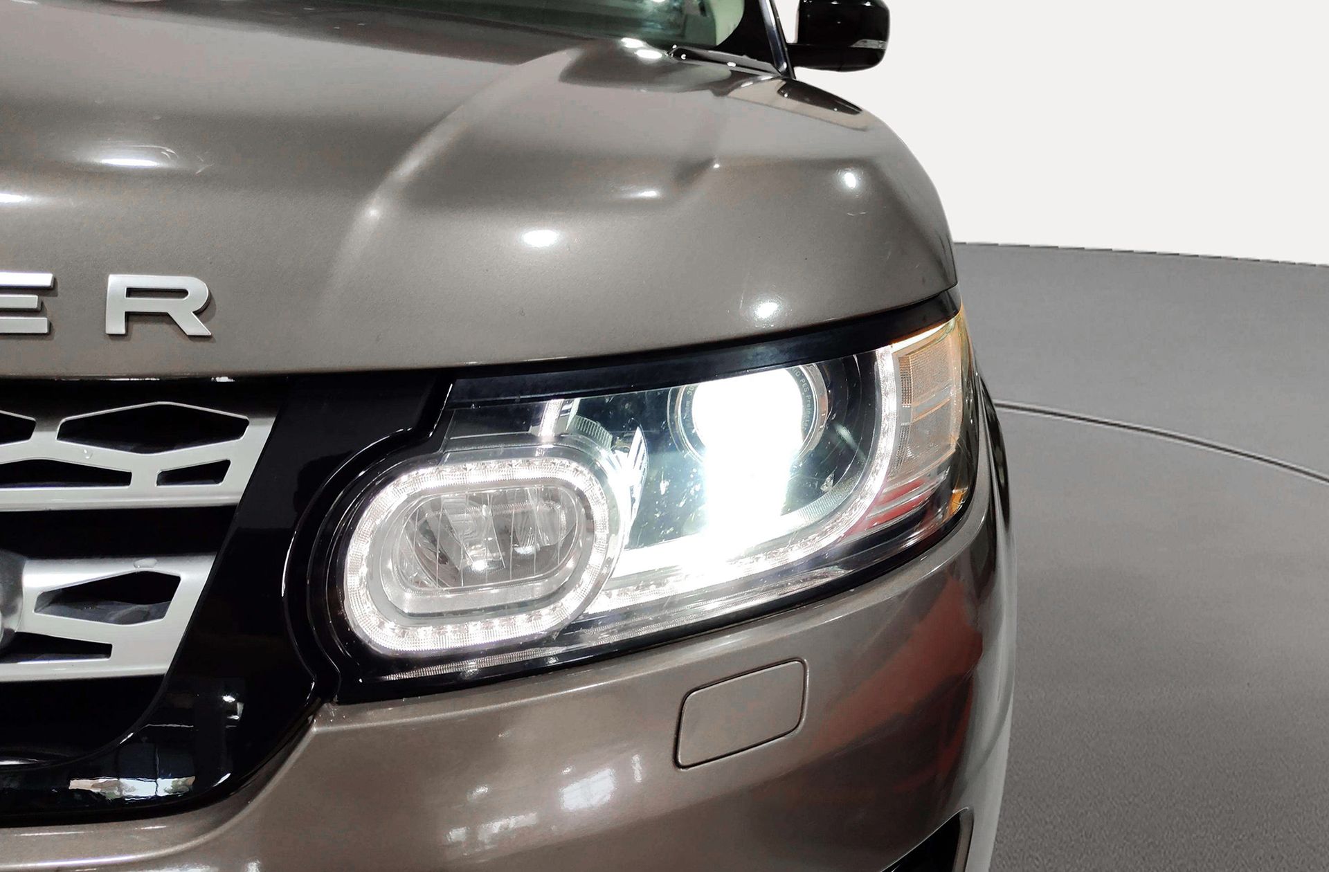 Land Rover Range Rover Sport 3.0 TDV6 SE - foto 18