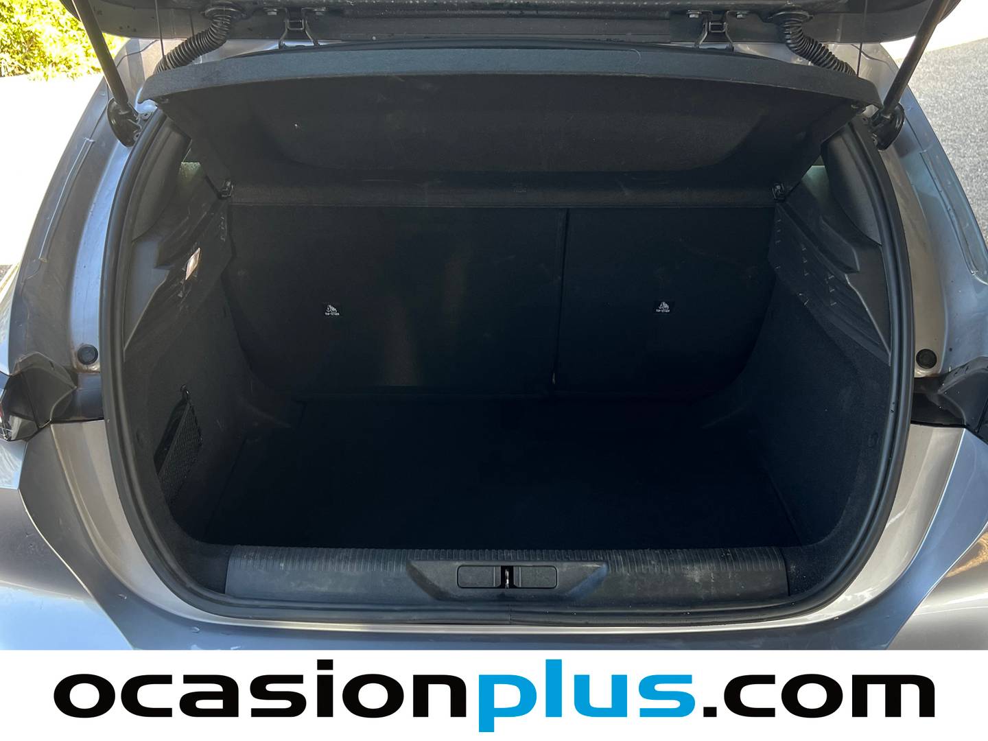 Foto Peugeot 308 Peugeot 308 PureTech 130 S&S Active Pack EAT8 (130 CV)