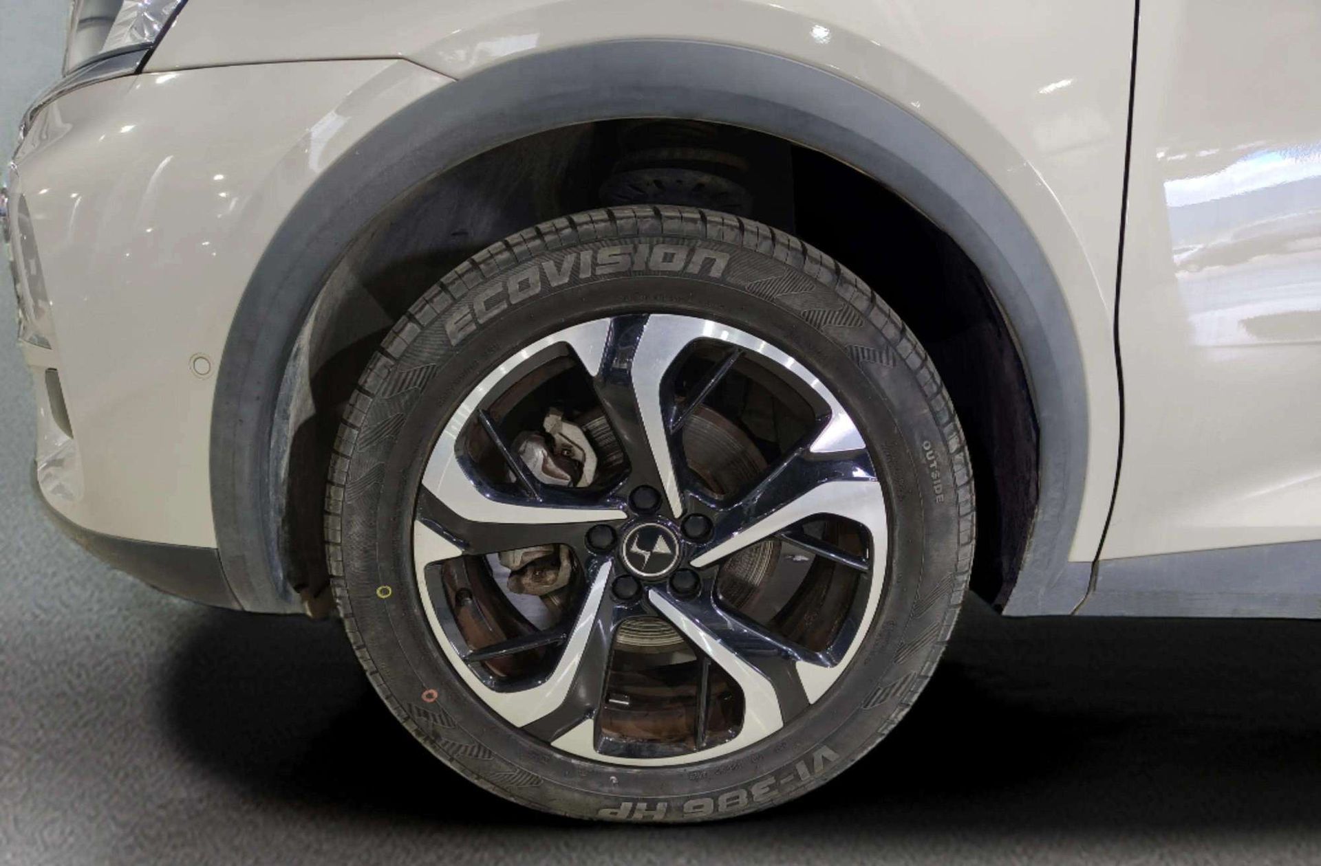 DS DS 7 Crossback PureTech 180 Bastille+ - foto 39