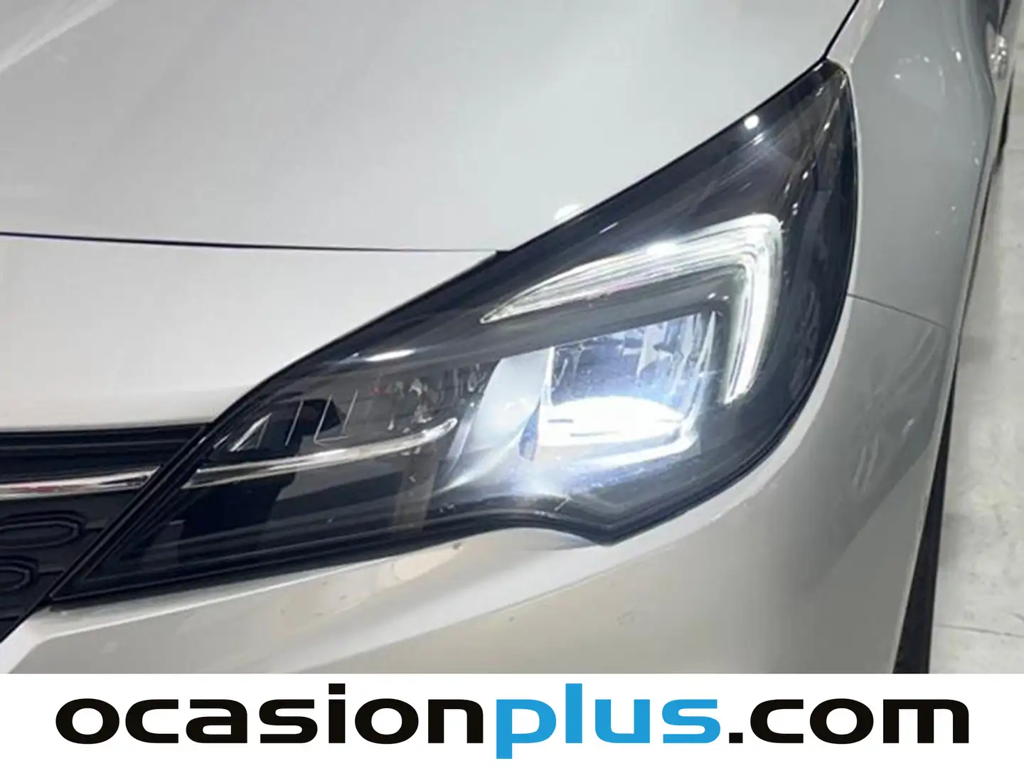 Foto Opel Astra Opel Astra 1.2 Turbo SHL GS Line (110 CV)