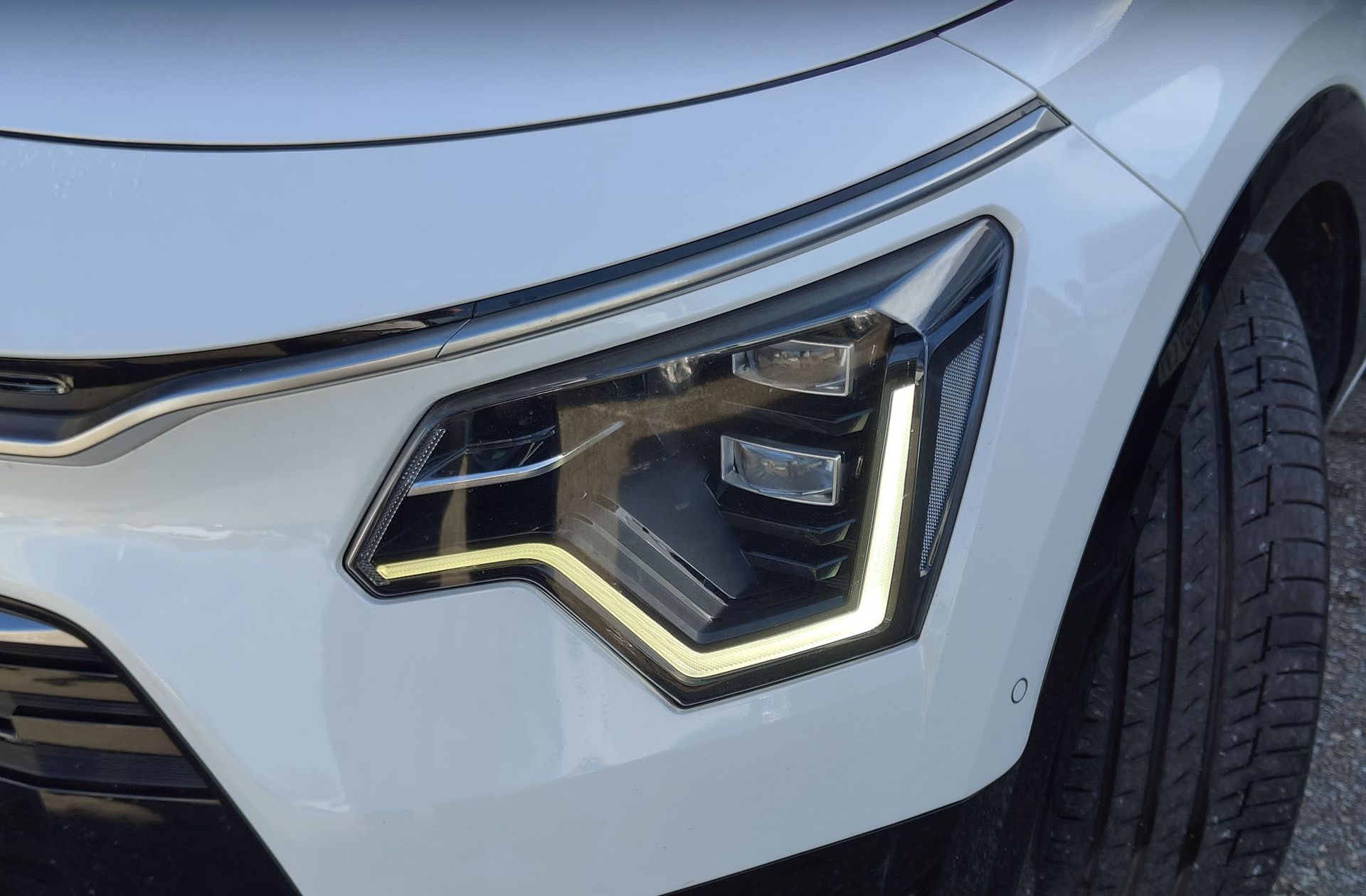 Kia Niro 1 GDi HEV Emotion - foto 19